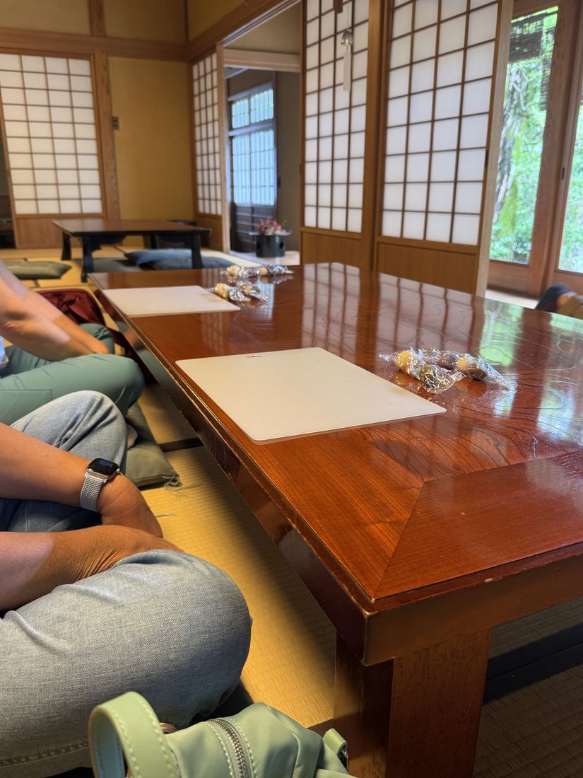 Tatami room set for matcha